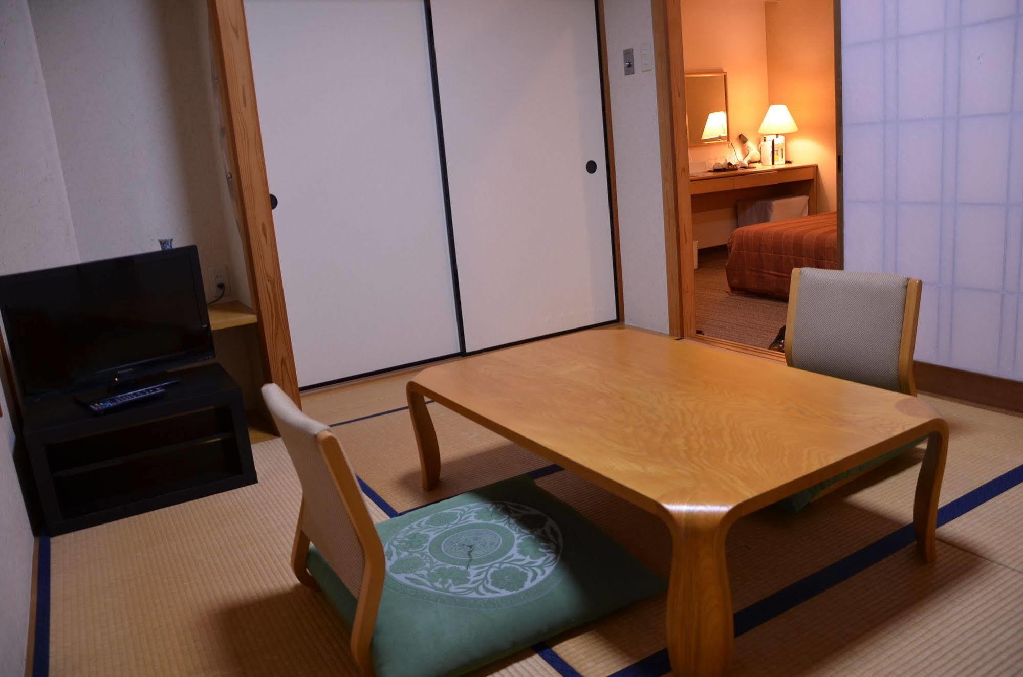 Hikone Biwako Hotel מראה חיצוני תמונה